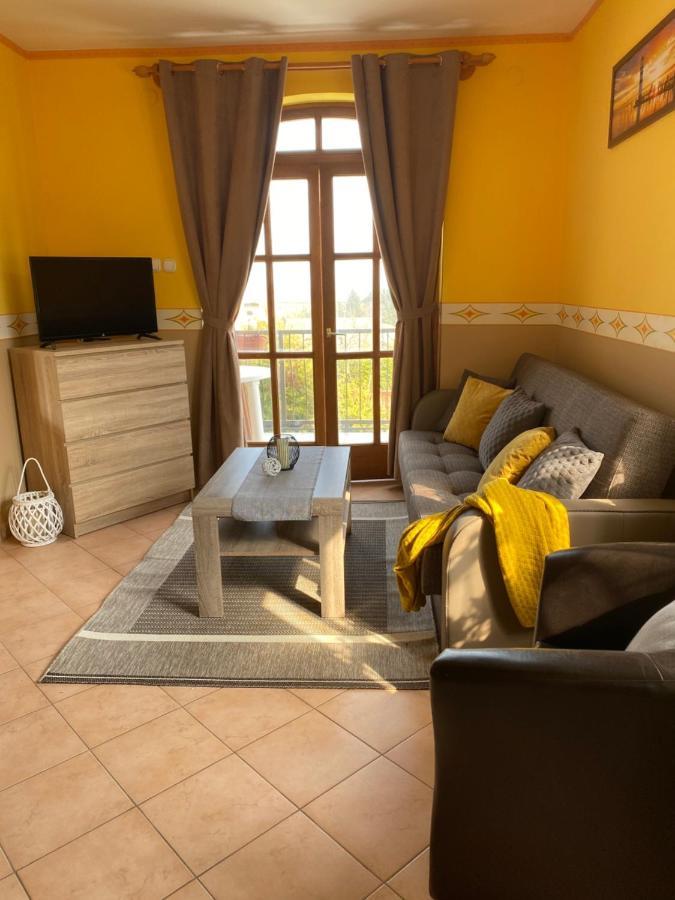 Appartamento Katalin App. Zalagyoengye Zalakaros Esterno foto