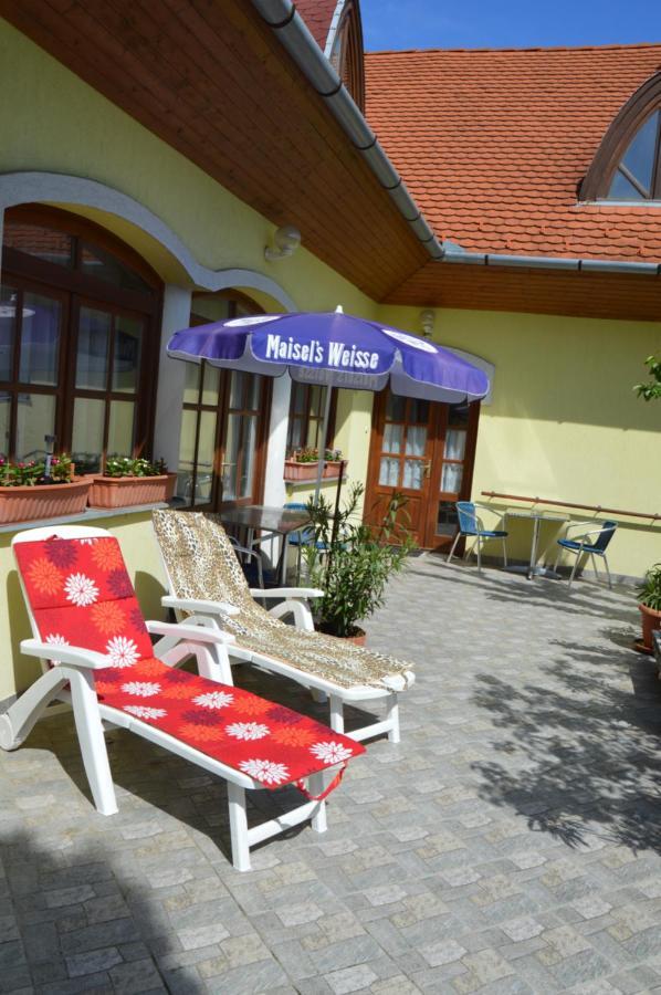 Appartamento Katalin App. Zalagyoengye Zalakaros Esterno foto