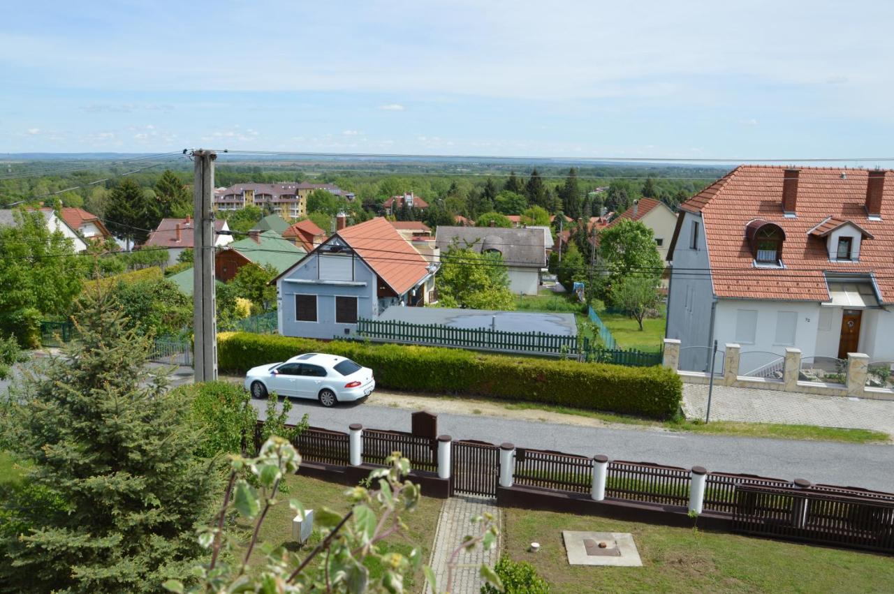Appartamento Katalin App. Zalagyoengye Zalakaros Esterno foto